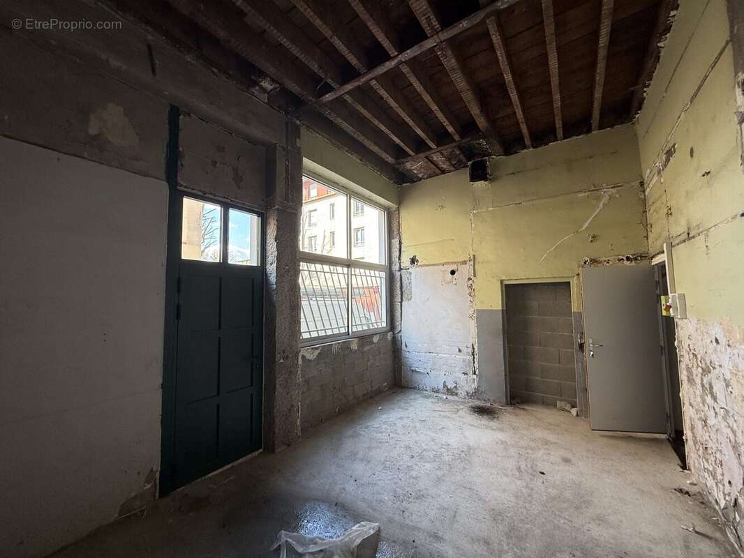 Appartement à OULLINS