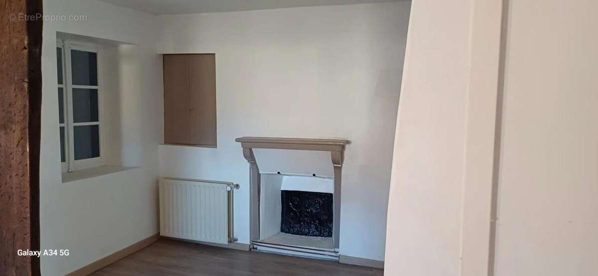 Maison à AISY-SUR-ARMANCON