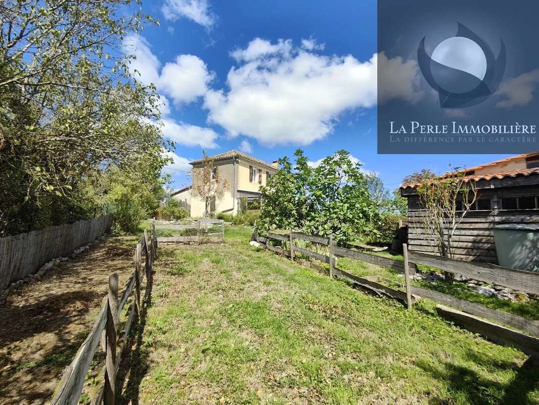 Maison 155 m² à Caussade  - photo 5