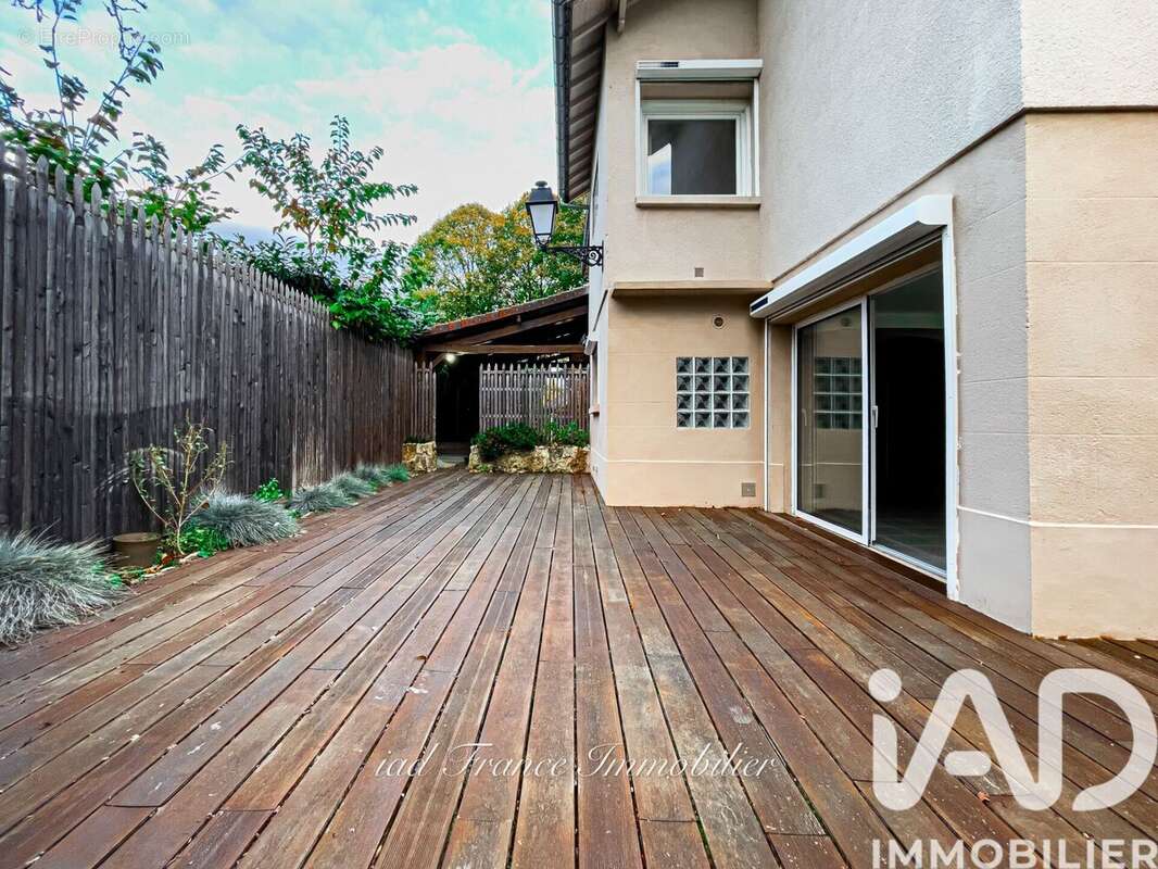 Photo 5 - Maison à LES LOGES-EN-JOSAS