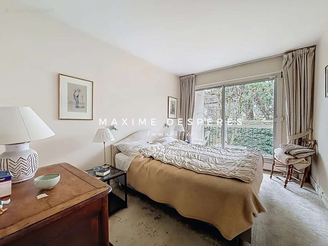 Appartement à VERSAILLES