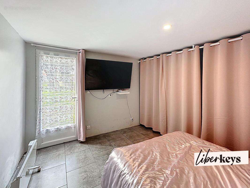 Maison à SAINT-AULAYE