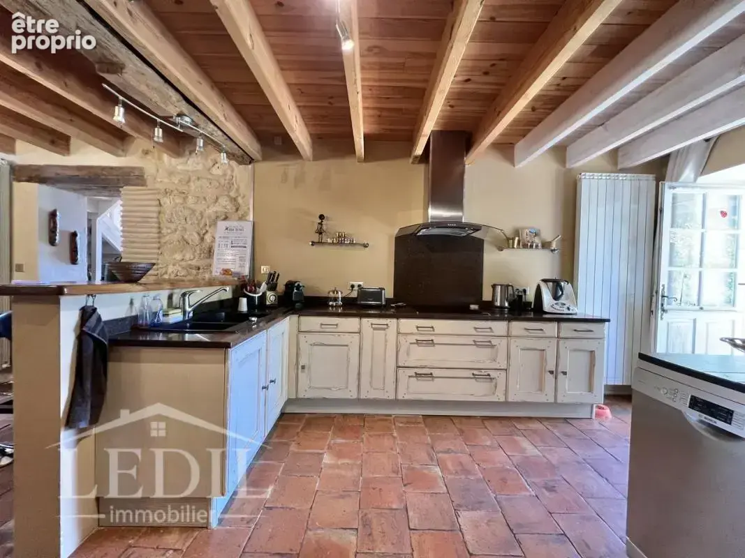 Maison de campagne de 196m2 - photo 4
