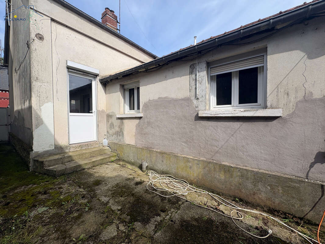Maison à DOMART-EN-PONTHIEU