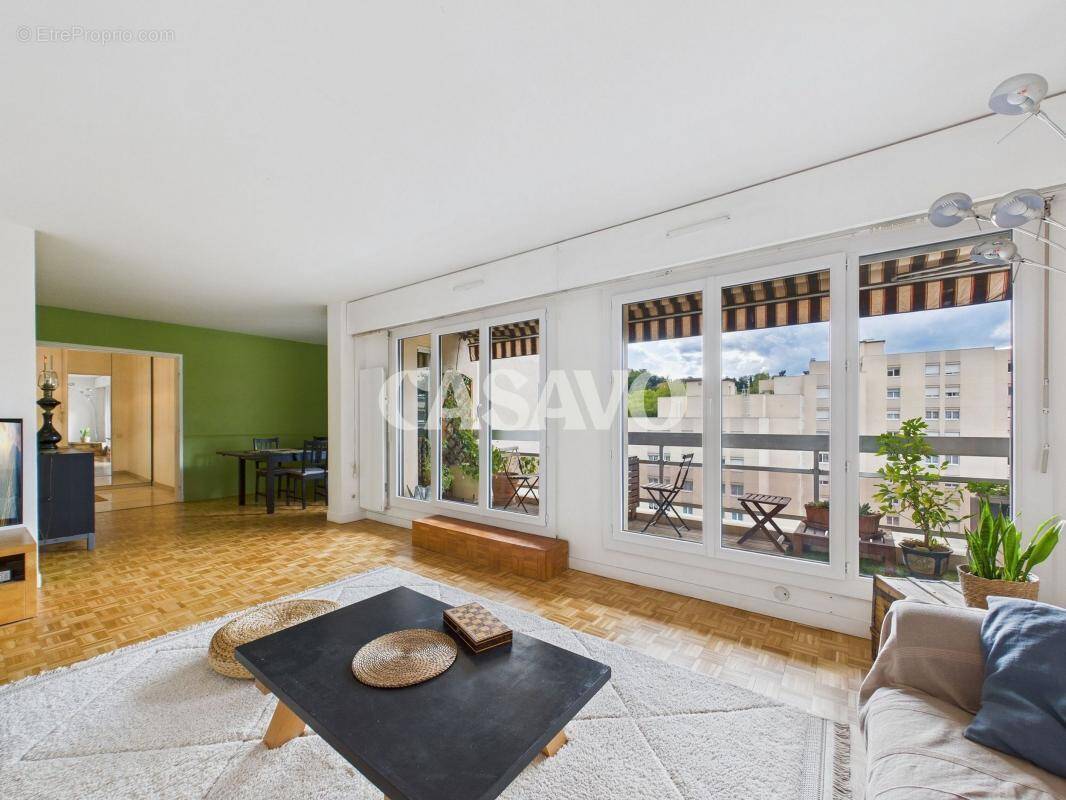 Appartement à LYON-4E