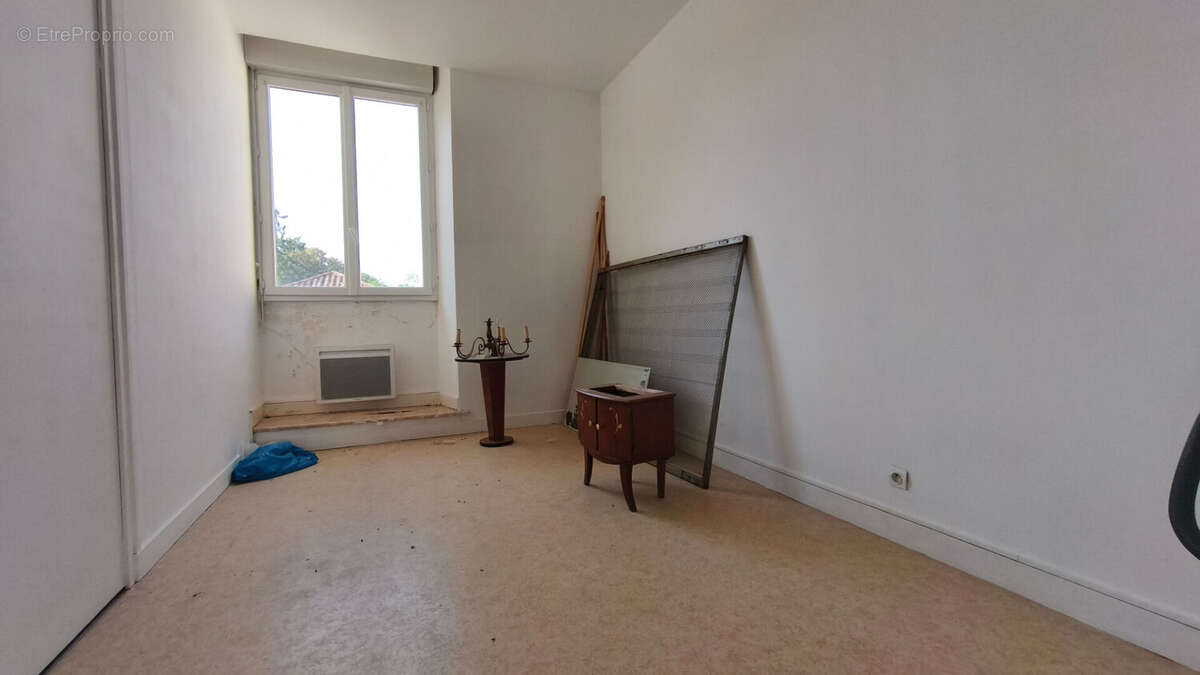 Maison 406m² à civray - photo 11