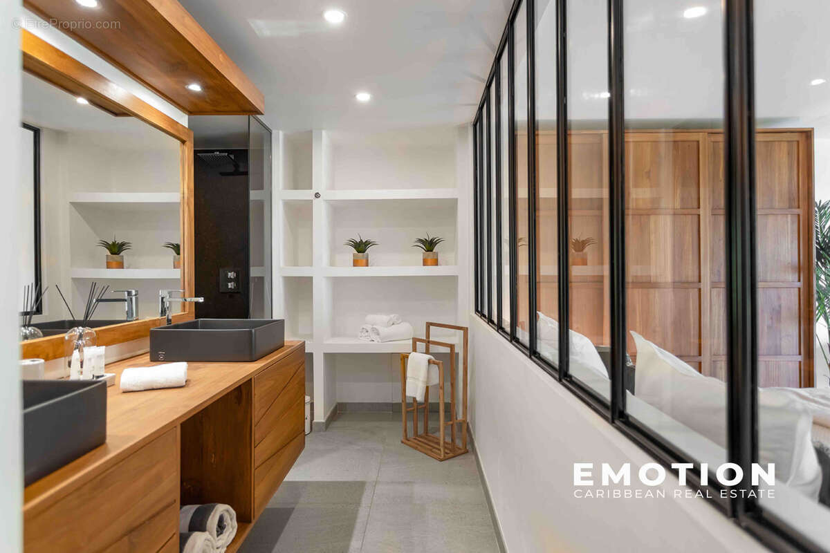 Maison à SAINT-MARTIN