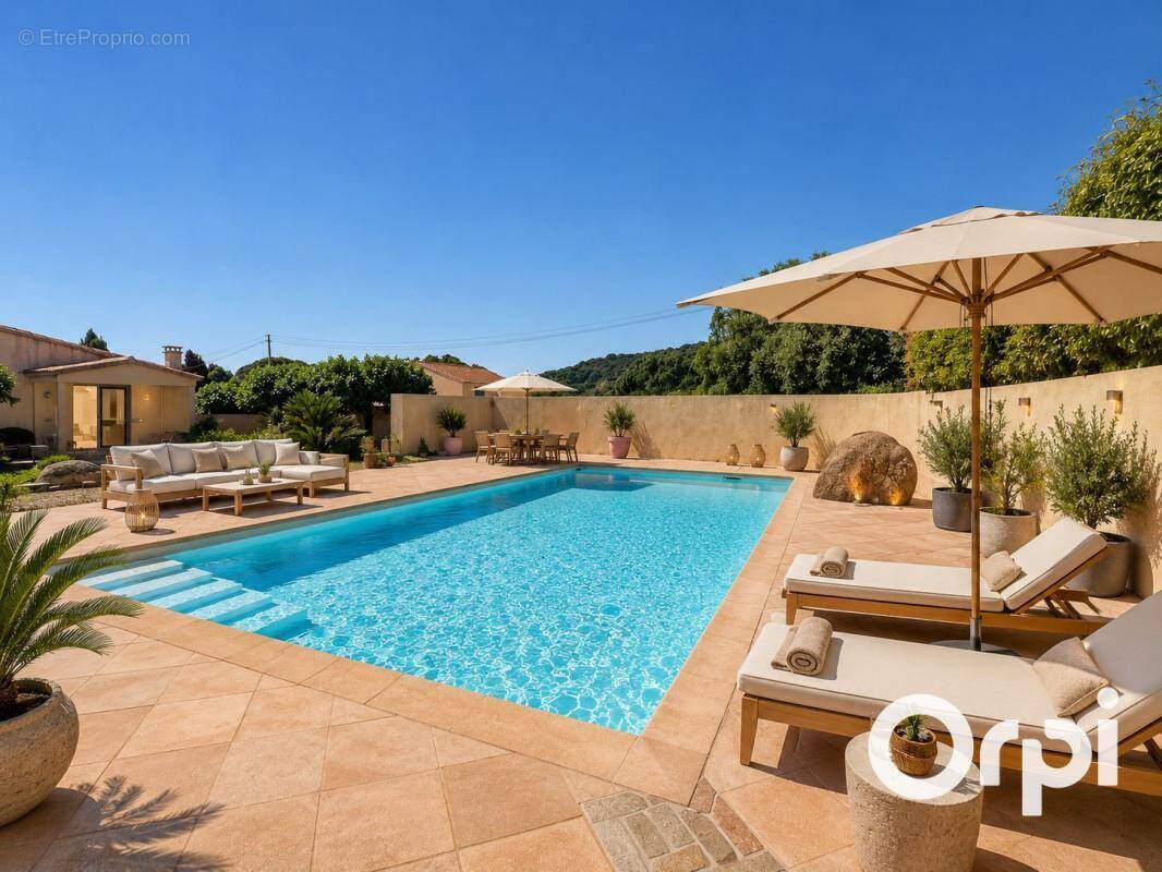 Maison à PORTO-VECCHIO