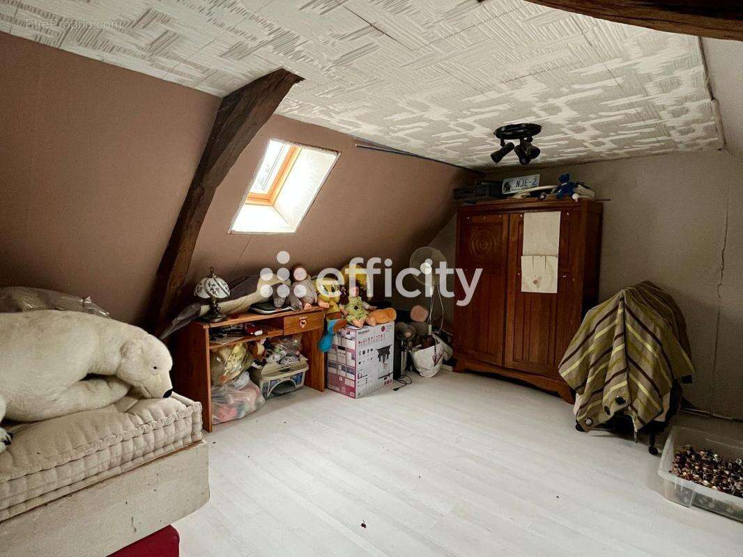Maison 149 m² à Yzeures-Sur-Creuse  - photo 11