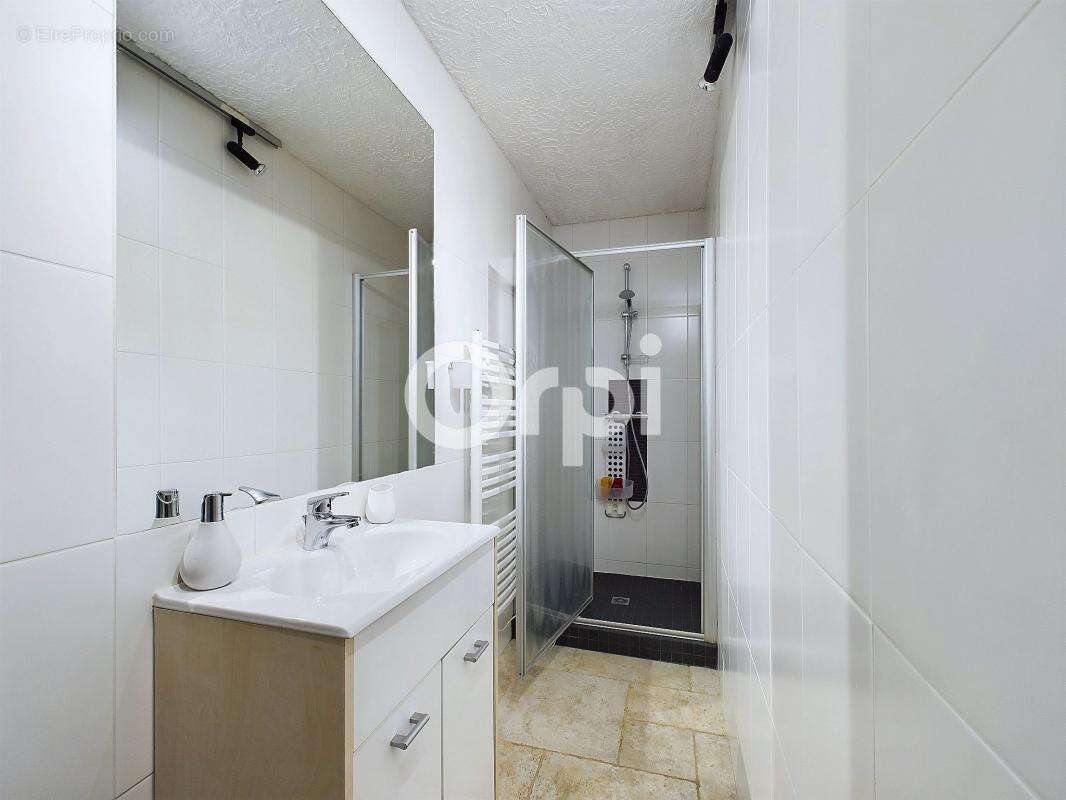 Maison à MANDELIEU-LA-NAPOULE