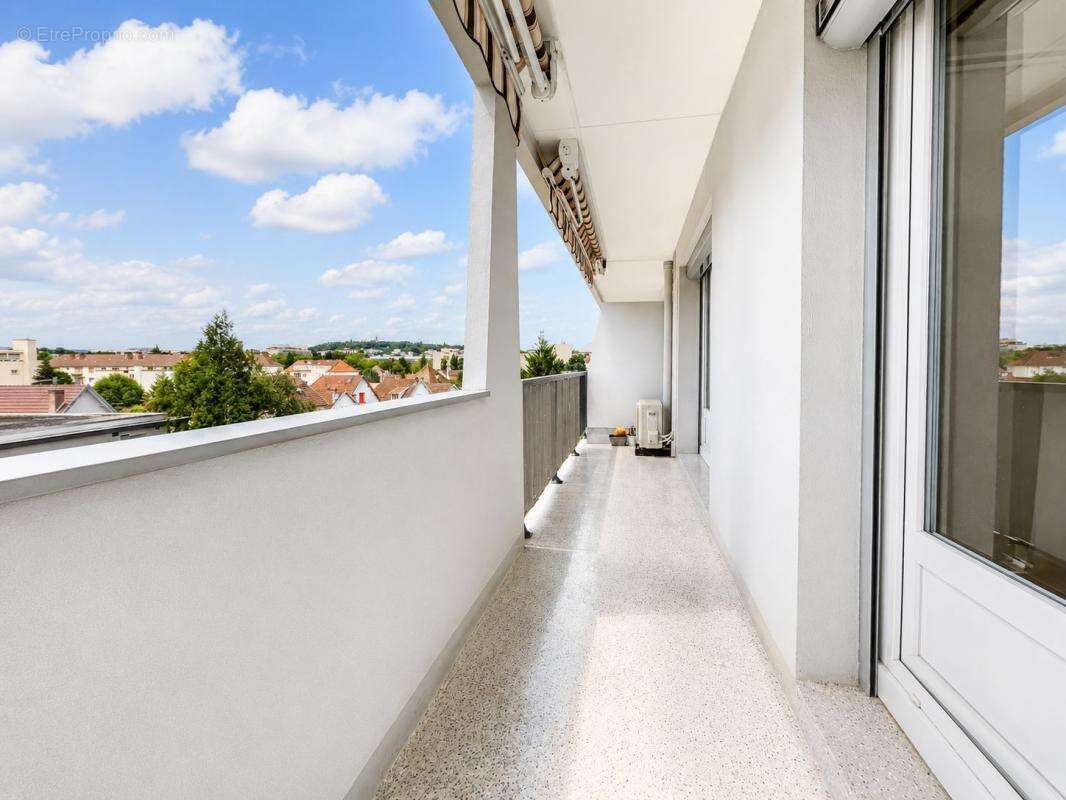 Appartement à FONTAINE-LES-DIJON