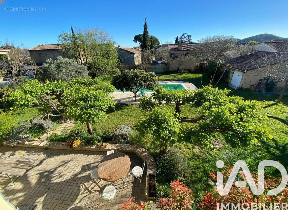 Photo 3 - Maison à REMOULINS