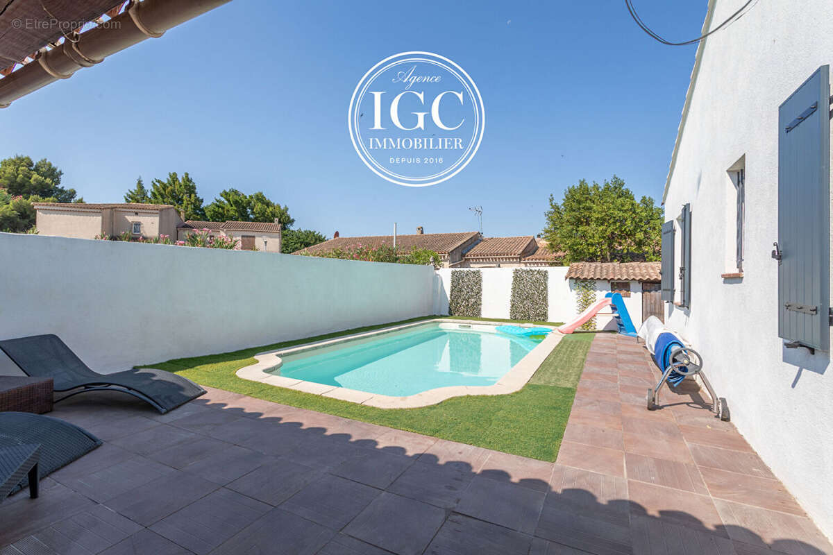 Maison Type 5 - 117m² - piscine - 445m² terrain - Marignane - photo 2