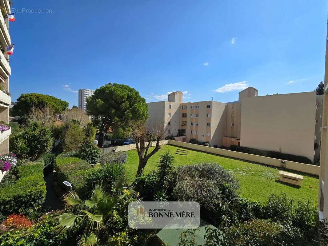 Appartement à MARSEILLE-11E