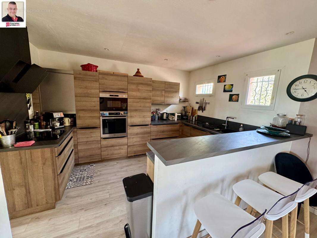 Maison à TRANS-EN-PROVENCE