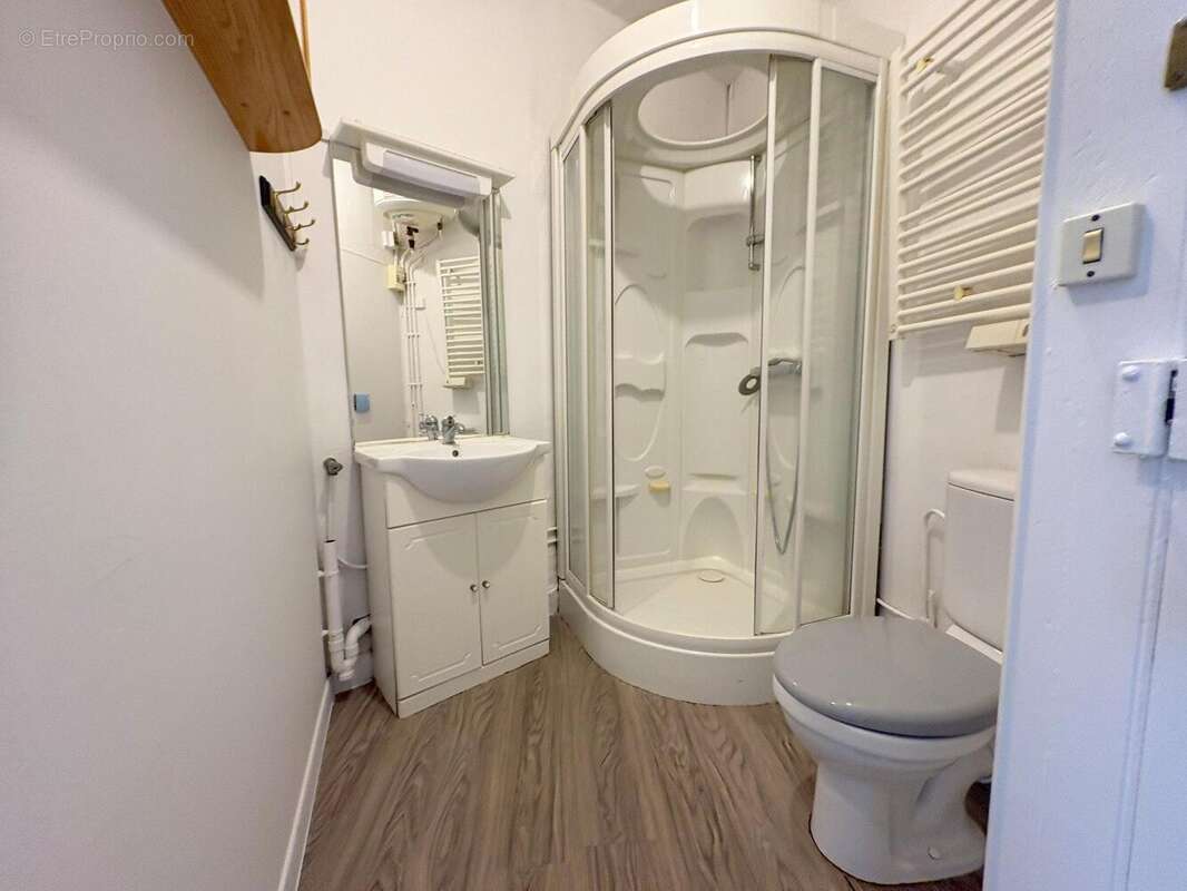 Appartement 40 m² à Granville  - photo 4