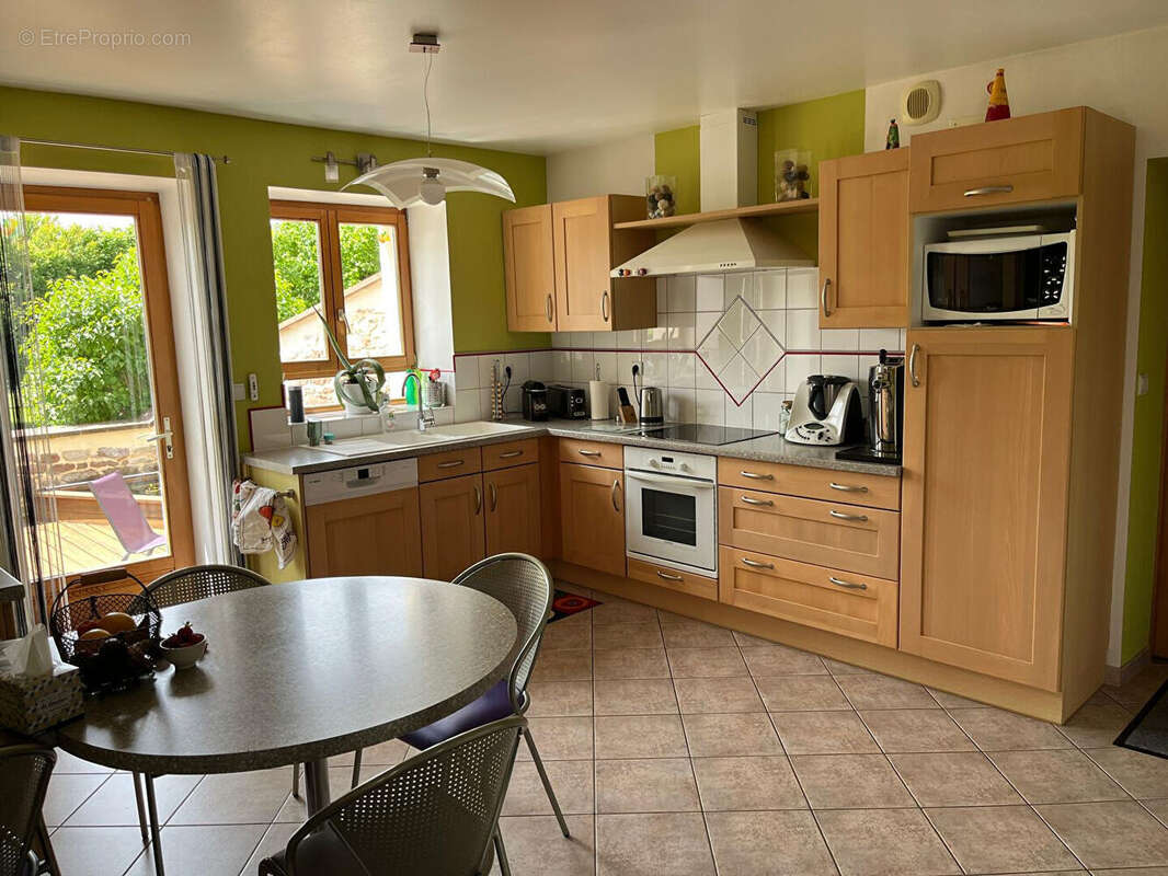 Maison à VILLE-SUR-ILLON