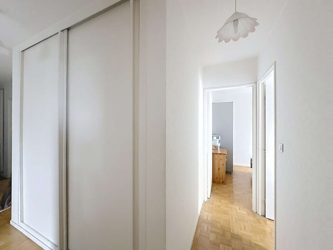 Appartement à CHAMPS-SUR-MARNE