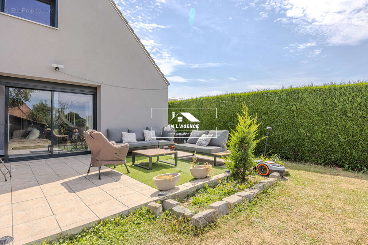 Maison semi-plain-pied 6 pièce(s) 150 m2 Ennevelin - photo 11