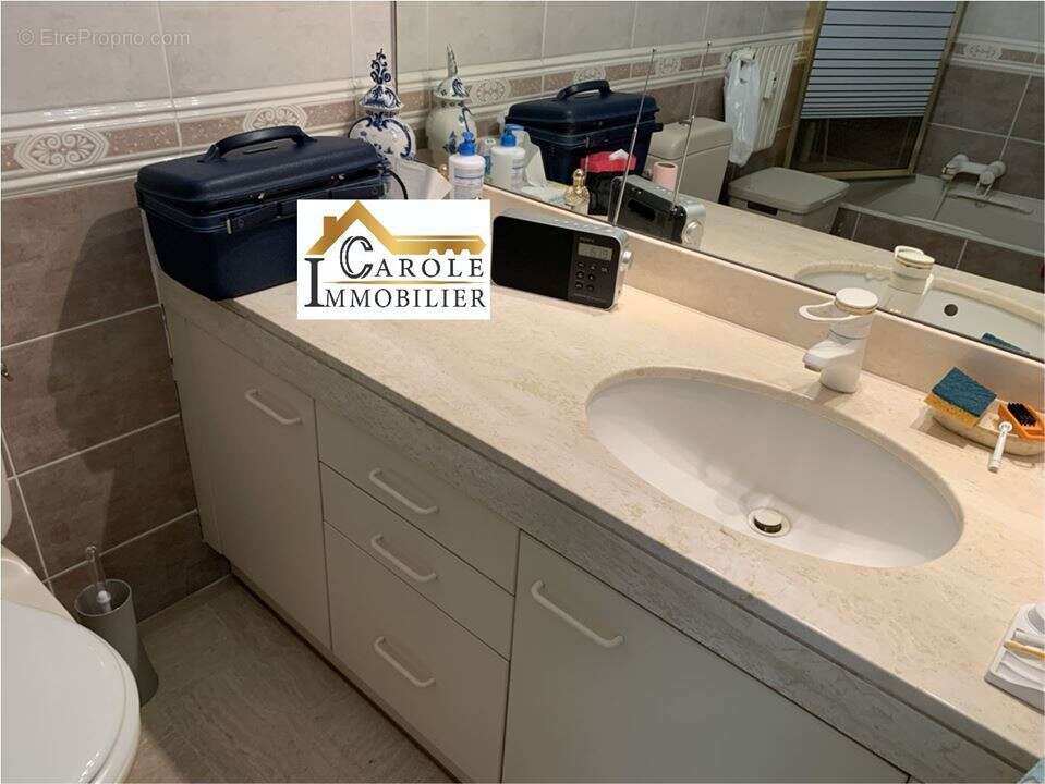 Appartement à MANDELIEU-LA-NAPOULE