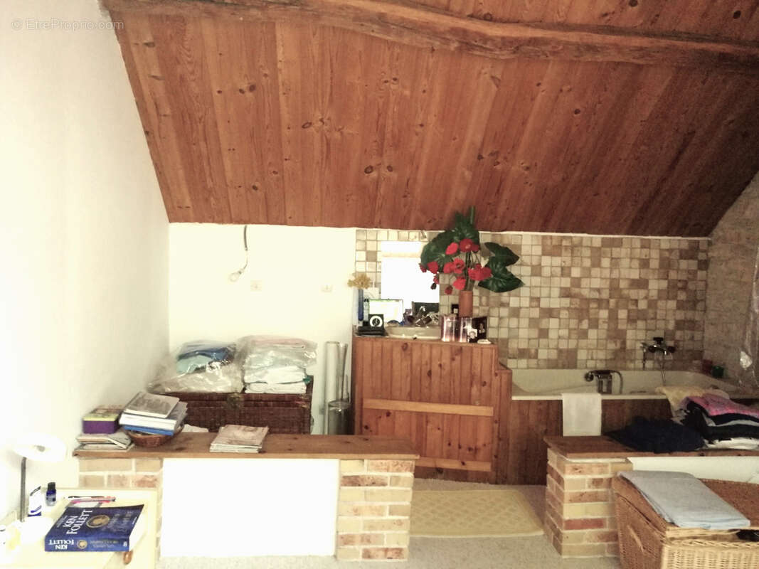 Maison à MAGNY-COURS