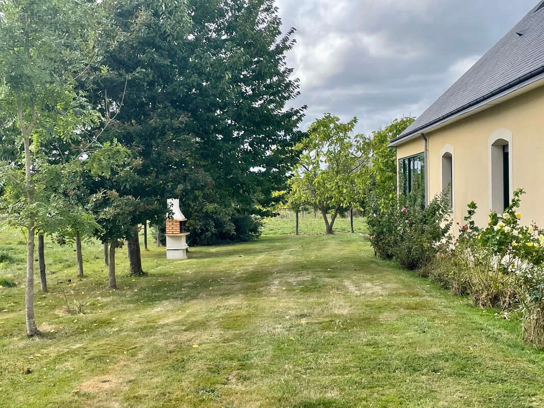 Maison à CHATEAU-GONTIER