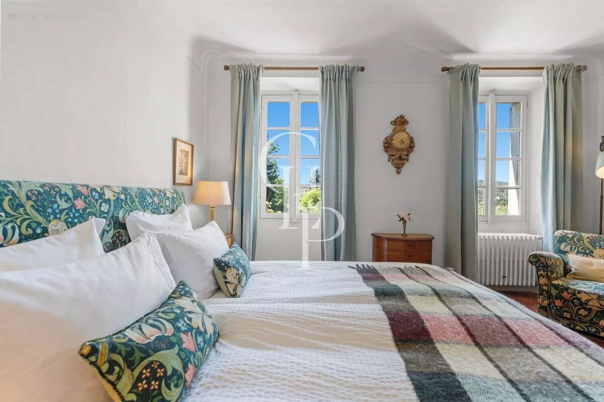 Maison à PEYMEINADE