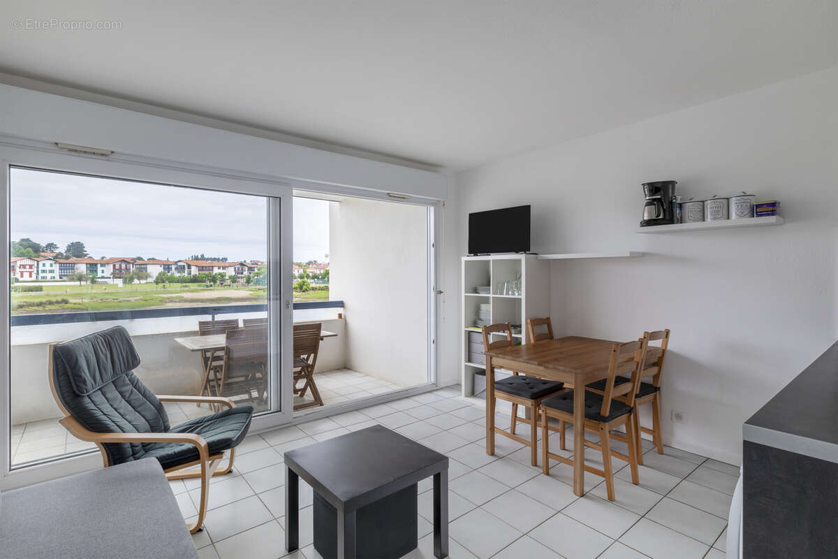 Appartement à CIBOURE