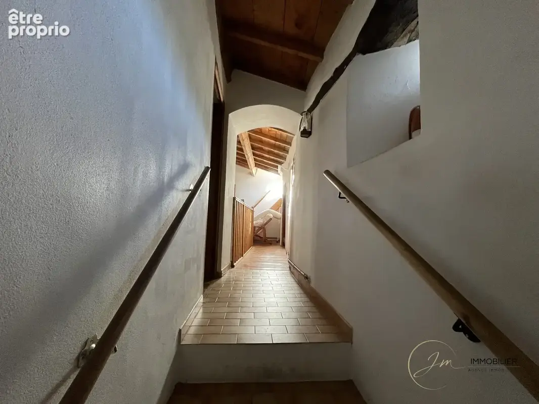 Maison 5 pièces 119 m² à vendre à Roquedur (30440) - photo 3