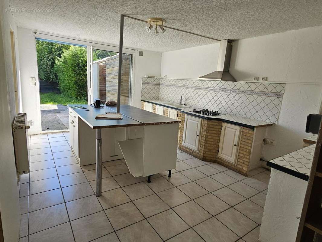 Maison de ville avec Jardin et Poss. Garage - photo 3