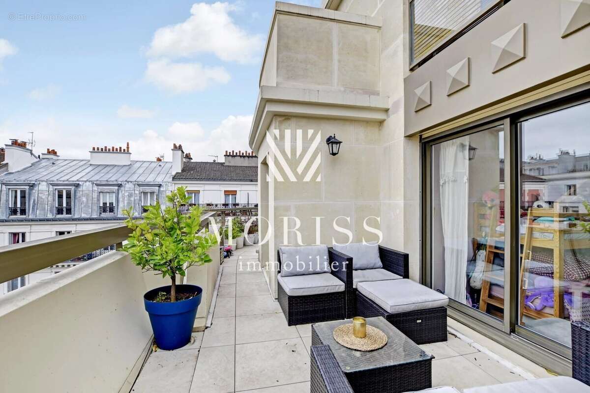 Appartement à LEVALLOIS-PERRET