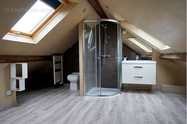 Appartement à MEZIERES-SUR-SEINE