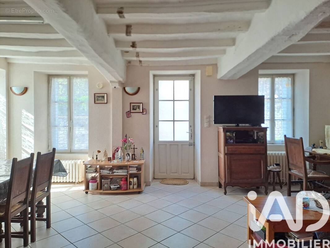 Photo 1 - Maison à BEAUSSE