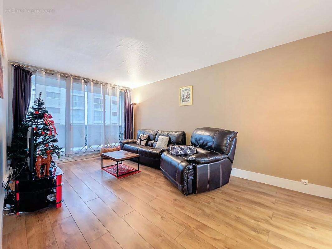 Appartement à SUCY-EN-BRIE