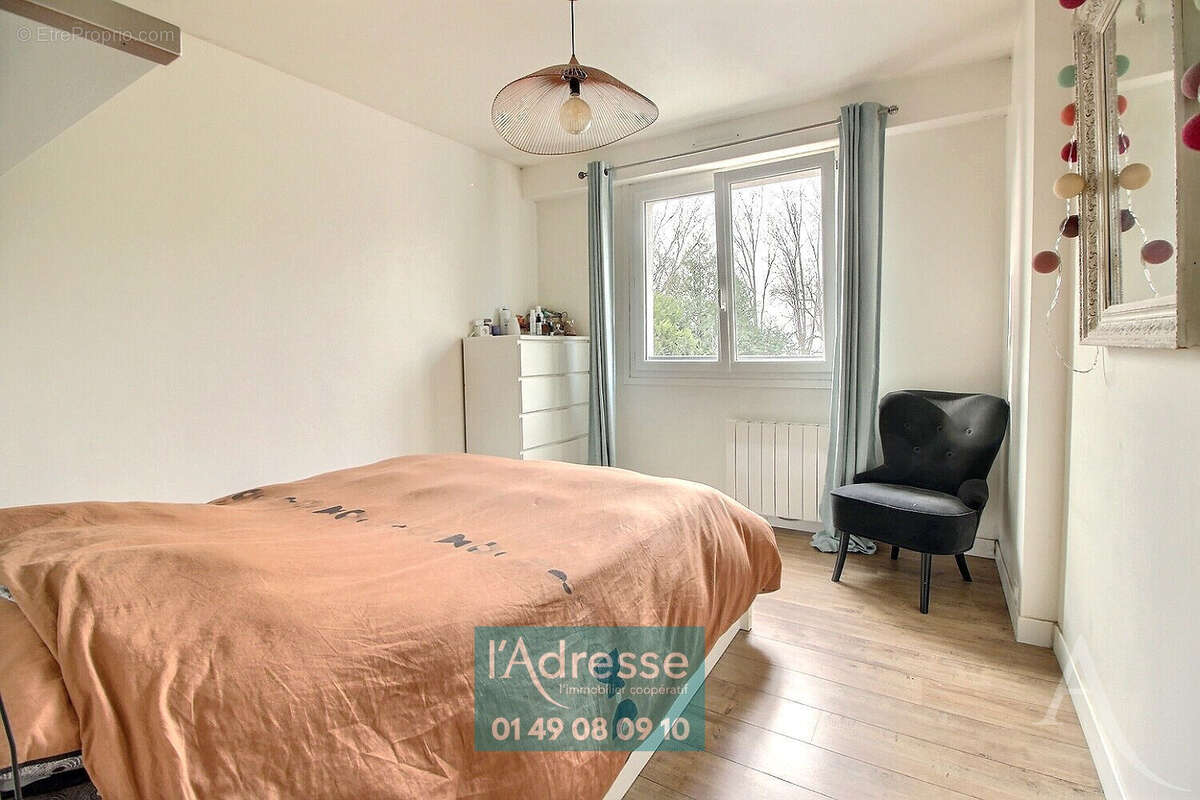 Maison 5 pièces en excellent état L'Hay Les Roses Petit Robinson - photo 5