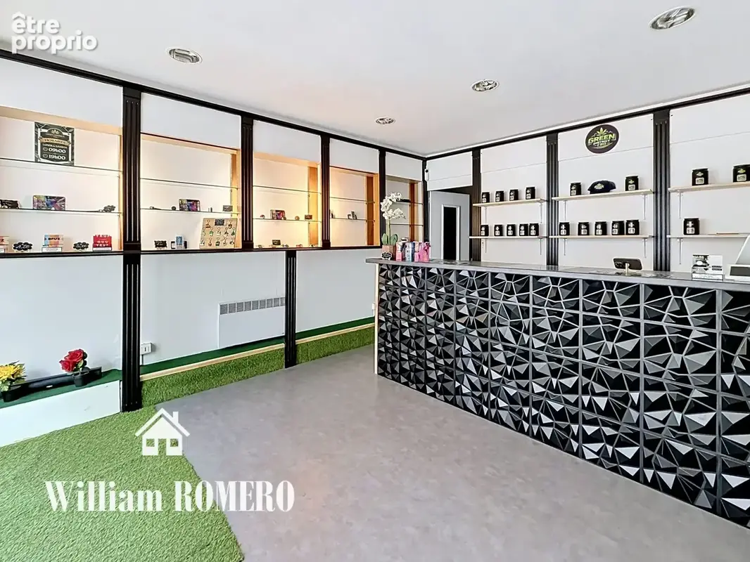Appartement 144 m² à Saint-Etienne-De-Montluc  - photo 2