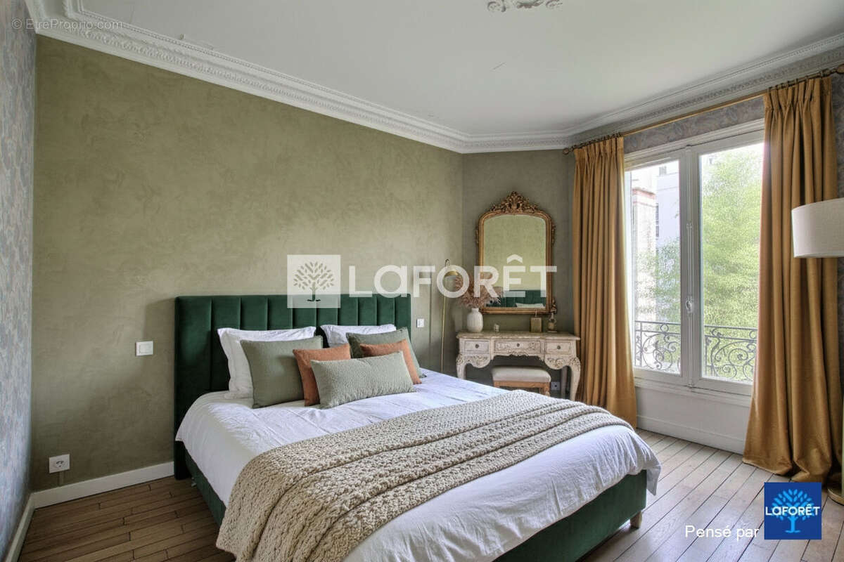 Maison à ASNIERES-SUR-SEINE