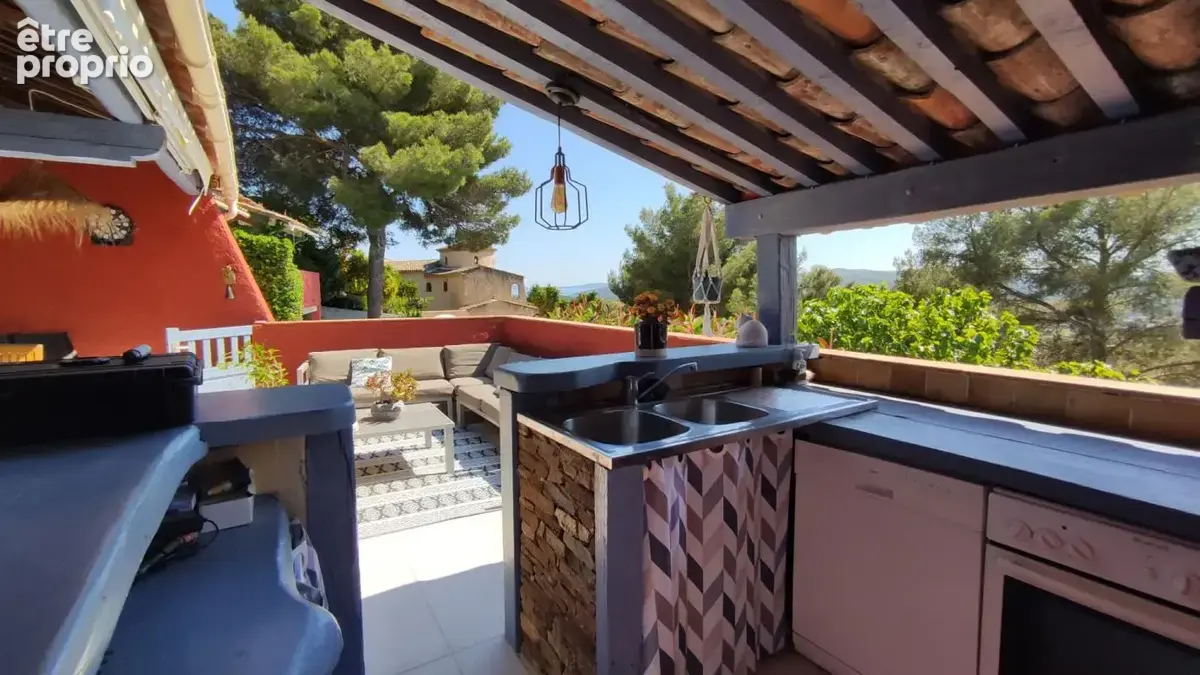 COUP DE COEUR BORMES Superbe  Propriété 360 m2 /2155m²  piscine garages parkings - photo 16