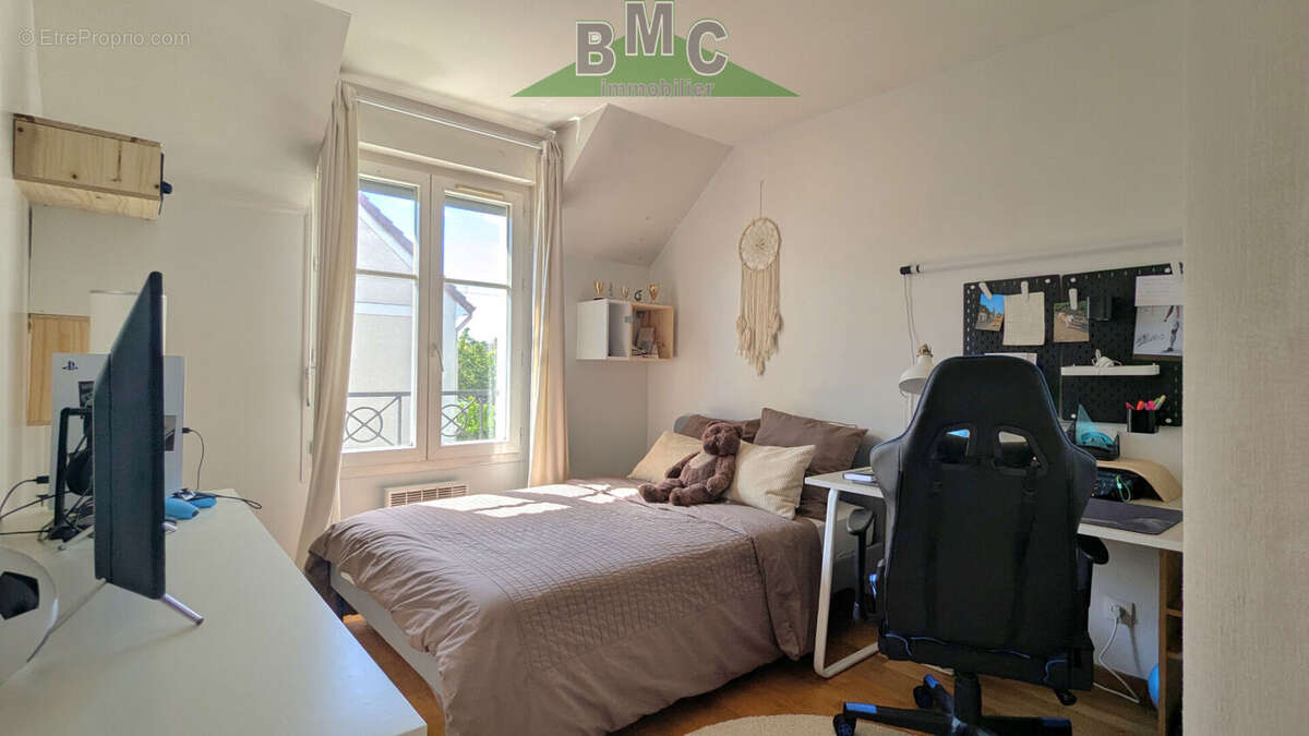 Maison à LE PLESSIS-BOUCHARD