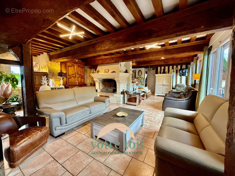 Maison à PONT-L'EVEQUE