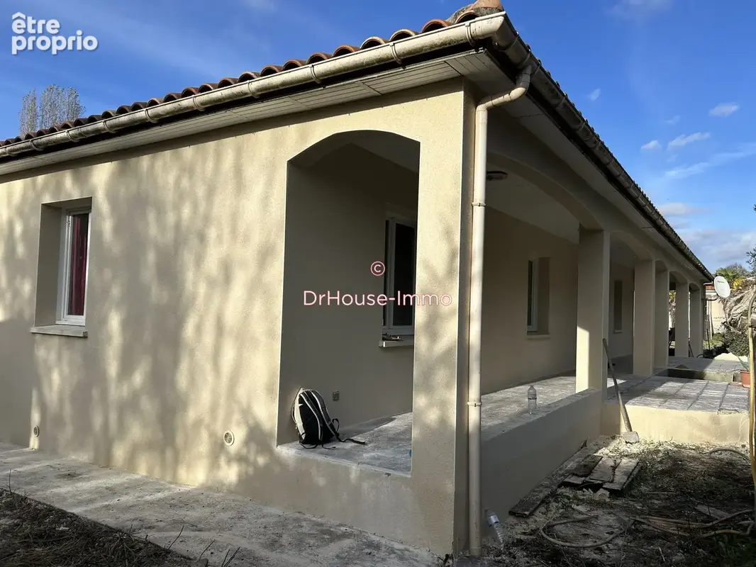Maison 5 pièces 140 m² à vendre à Barbezieux-Saint-Hilaire (16300) - photo 25