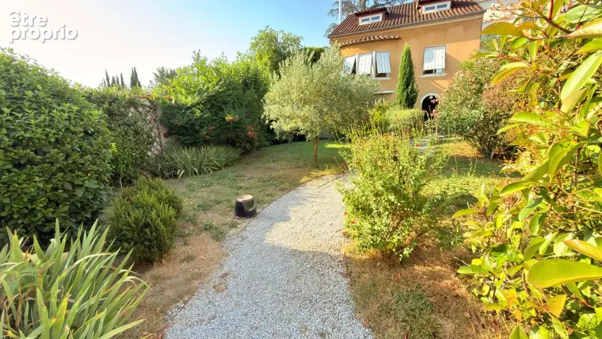 Maison 5 pièces / 132 m² / 299 000 EUR / ALBI - photo 1