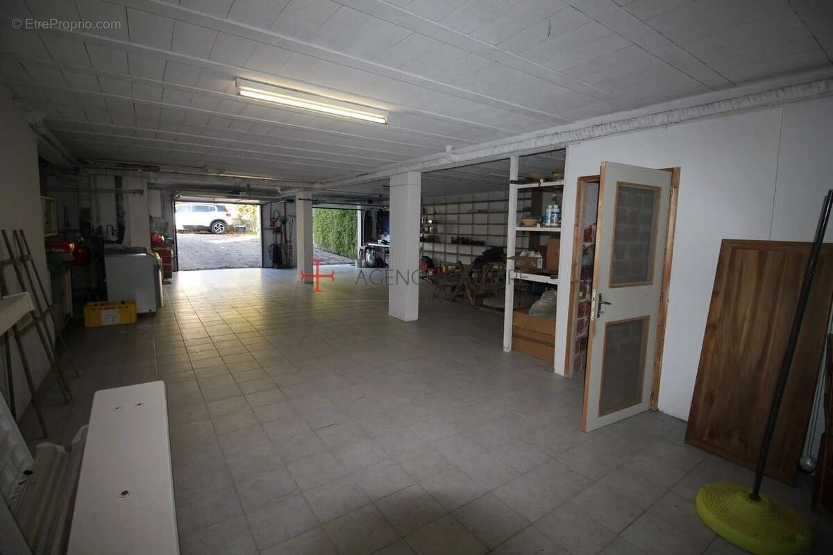 Maison à CASTELNAU-DE-LEVIS