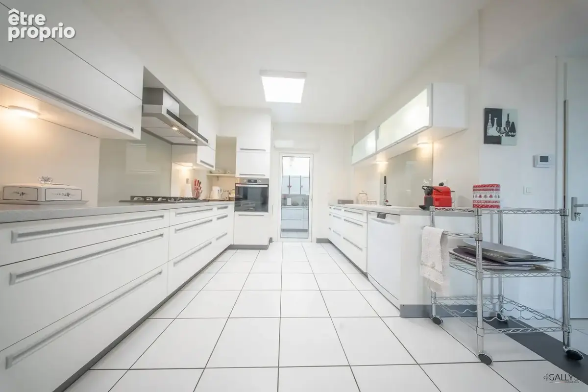 Maison 8 pièces 270 m² à vendre à Retonfey (57645) - photo 9