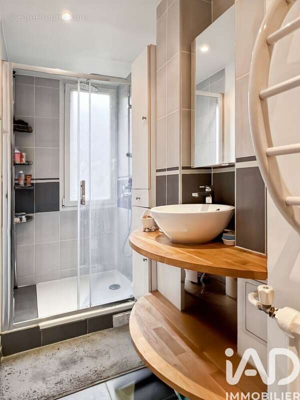 Photo 9 - Appartement à ISSY-LES-MOULINEAUX