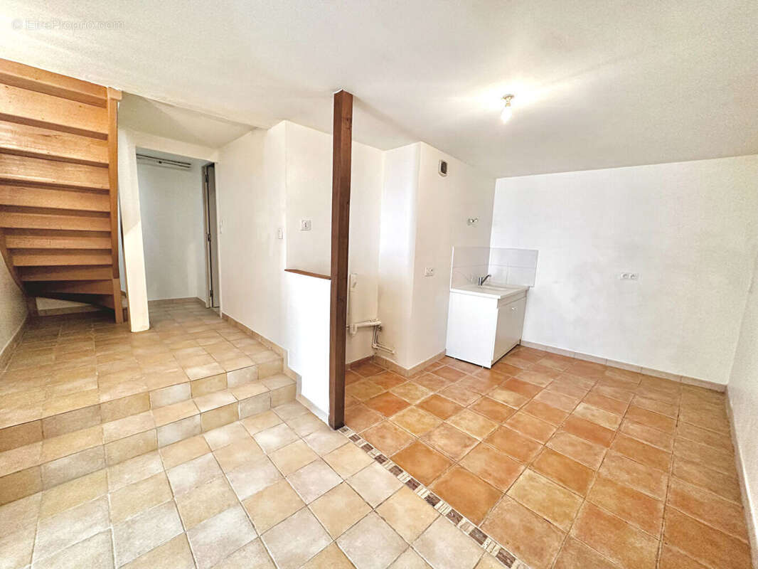 Appartement 68m² à nemours - photo 3