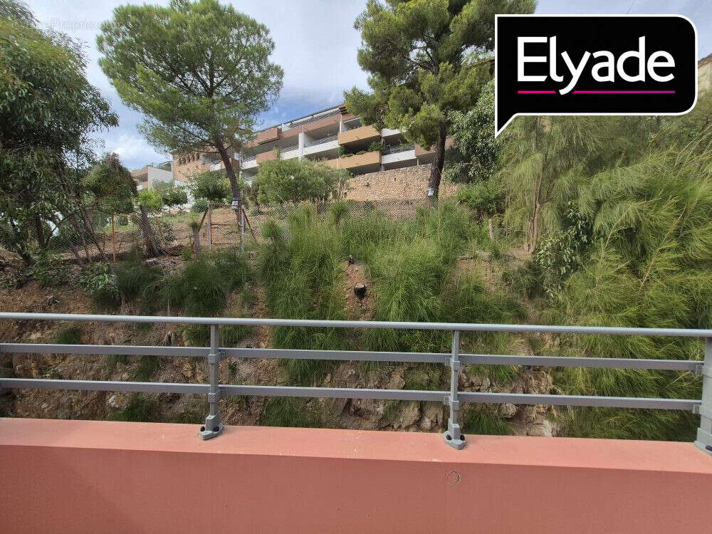 Appartement à LA LONDE-LES-MAURES