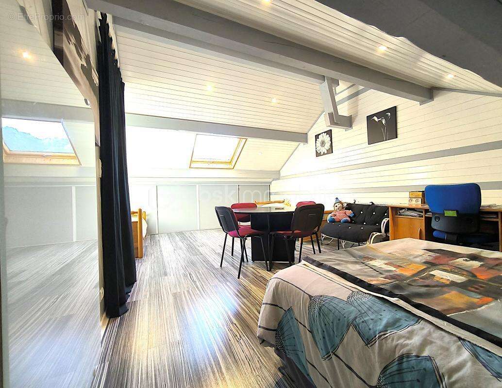 Maison à VIUZ-EN-SALLAZ