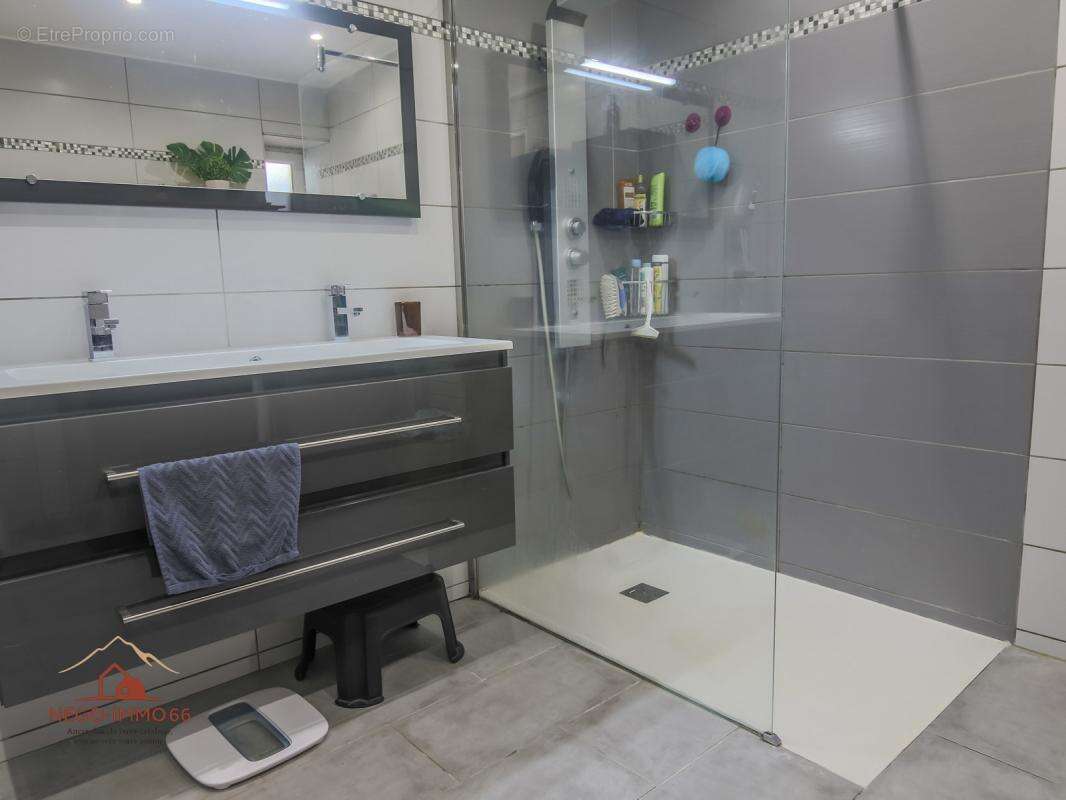 Appartement à PRADES