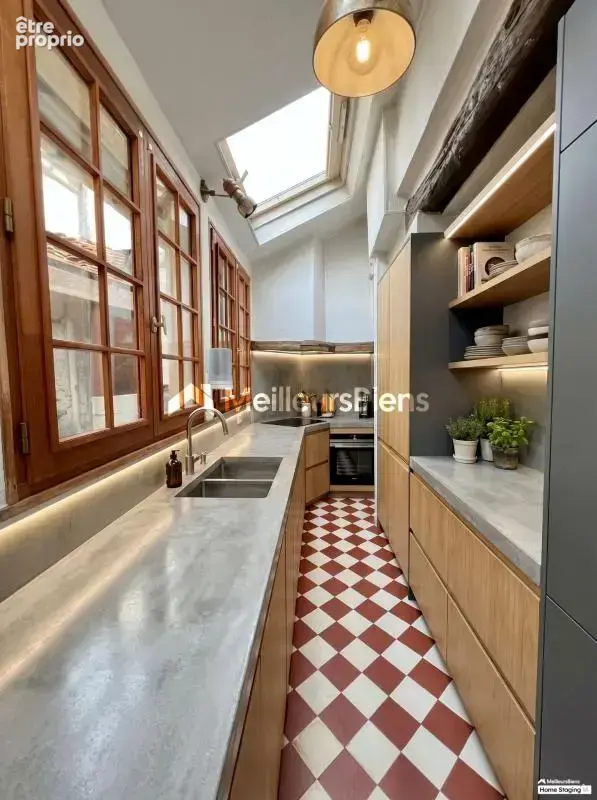 Ensemble immobilier à Montlhéry 370 m² 12 pièces et locaux commerciaux - photo 4